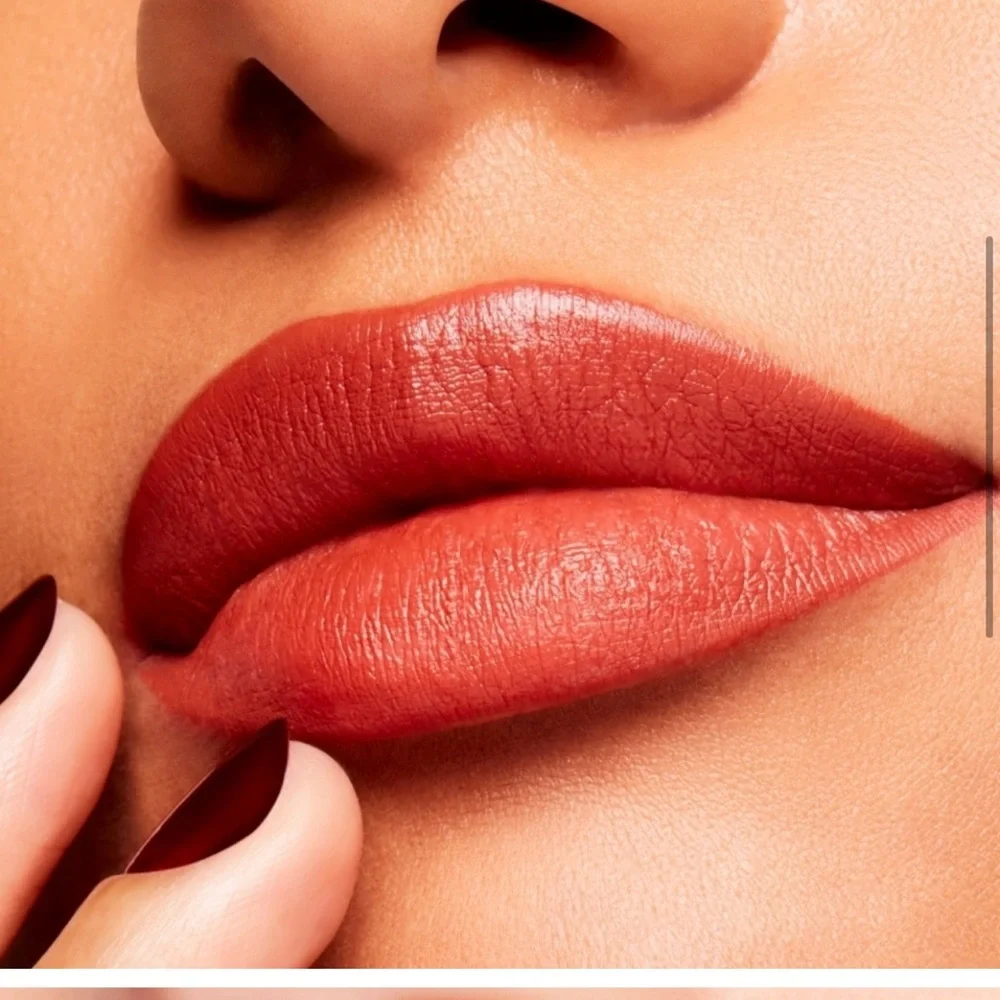 MAC Cosmetics questions leave